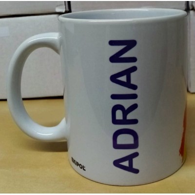 TAZA CNP PERSONALIZADA CON NOMBRE