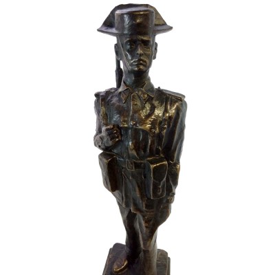 ESCULTURA GUARDIA CIVIL 1945