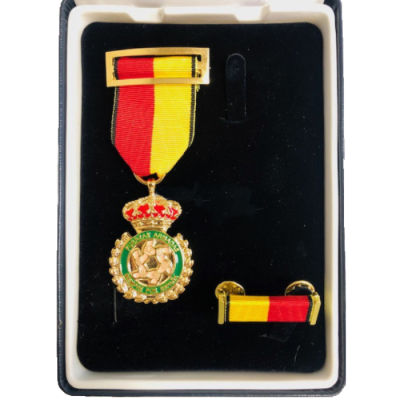 CONJUNTO MEDALLA CONMEMORATIVA DE LA OPERACION BALMIS (CORONA)