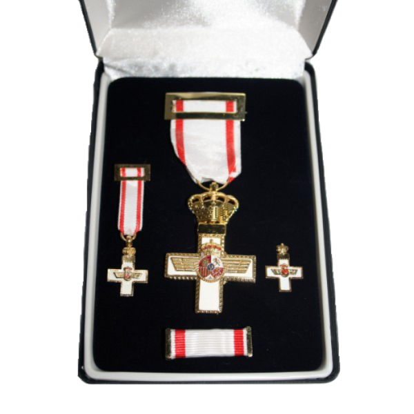 ESTUCHE MEDALLA CRUZ MERITO AERONAUTICO DISTINTIVO BLANCO + PASADOR + PIN + MINIATURA