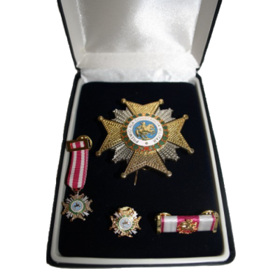 PLACA SAN HERMENEGILDO + PASADOR + PIN + MEDALLA MINIATURA