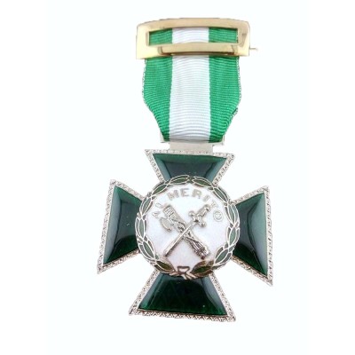 ORDEN DEL MERITO DISTINTIVO BLANCO GUARDIA CIVIL
