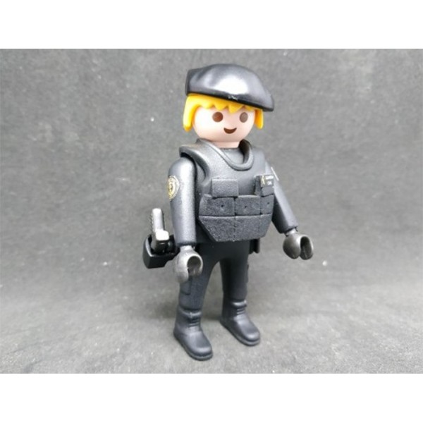 PLAYMOBIL GUARDIA CIVIL GRUPO GRS CON BOINA (GRUPO RURAL SEGURIDAD) HOMBRE