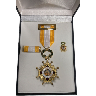 CONJUNTO MEDALLA CRUZ DE LA ORDEN DE ISABEL LA CATÓLICA