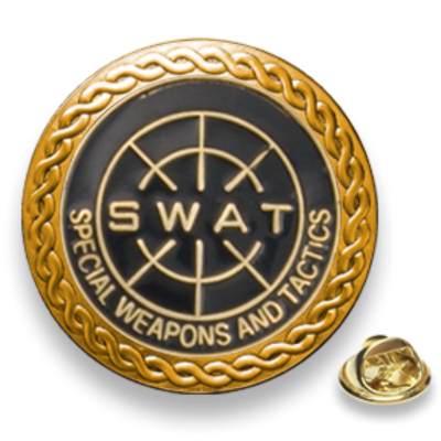 PIN COLOR ORO. SWAT