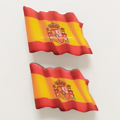 IMAN PARA NEVERA BANDERA ESPAÑA ONDEANTE 2 UNIDADES